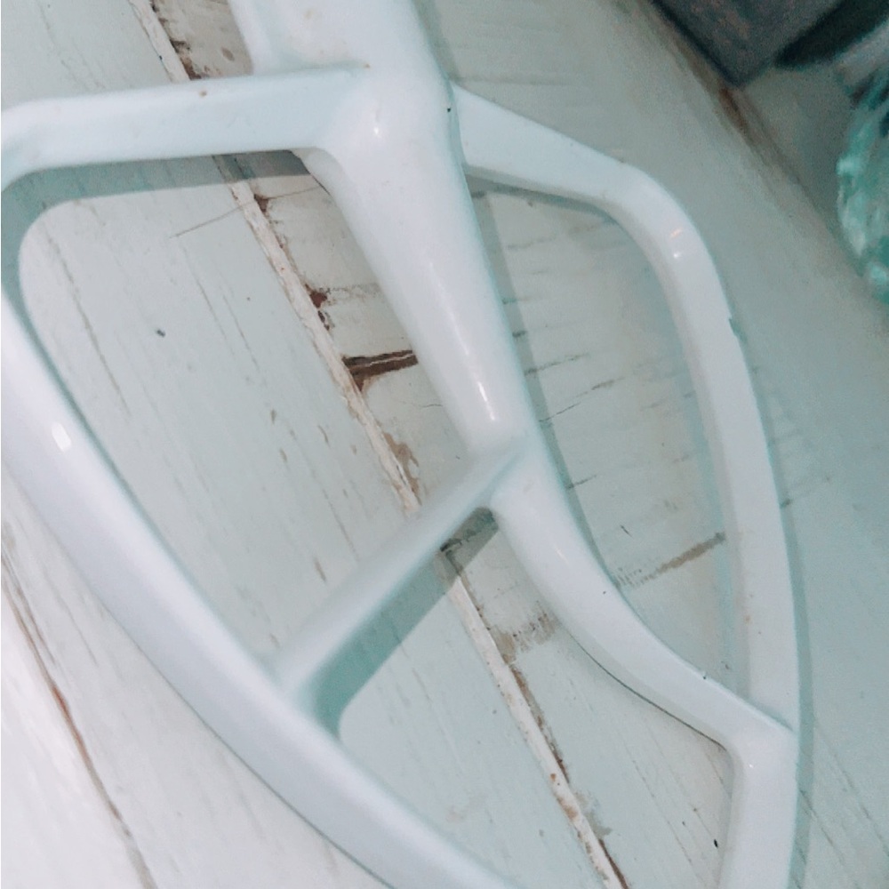 White Mixer Attachment